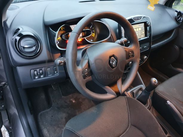 Renault Clio · Ano 2014