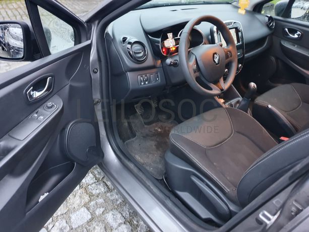 Renault Clio · Ano 2014