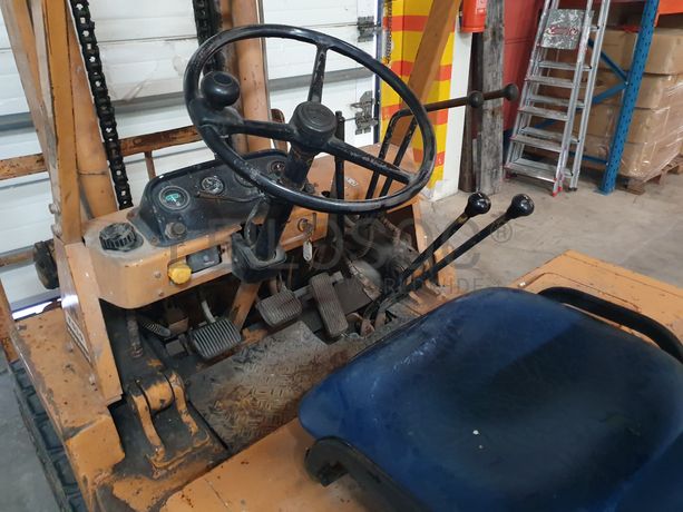 Empilhador Komatsu FD30-7