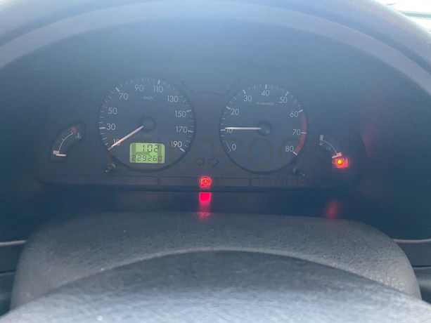 Citroën Saxo · Ano 2000