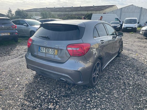 Mercedes-Benz Classe A 180 CDI · Ano 2013