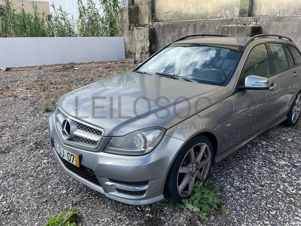 Mercedes-Benz C250 CDI · Ano 2012