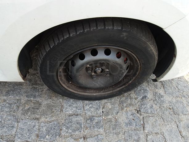 Renault Twingo · Ano 2011