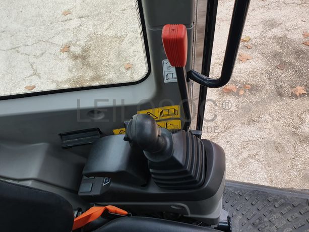 Mini Giratória Kubota U56-5