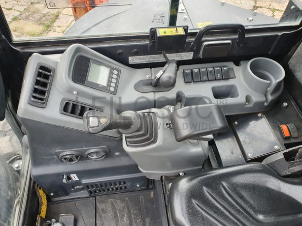 Giratória Yanmar Vio57