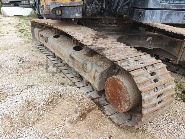 Escavadora Volvo EC2200