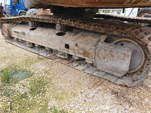 Escavadora Volvo EC2200