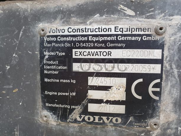 Escavadora Volvo EC2200