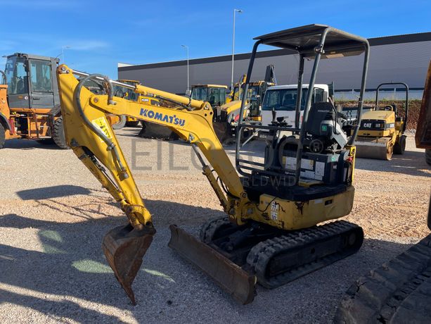 Mini Giratória Komatsu PC14R