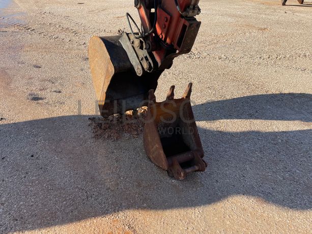 Mini Giratória Kubota KX 121