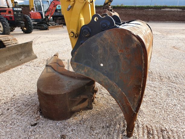 Giratória Komatsu  PC138US-8