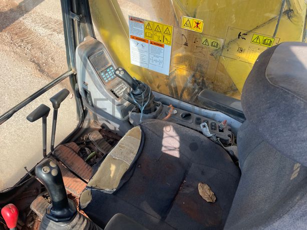 Giratória Komatsu PC 228