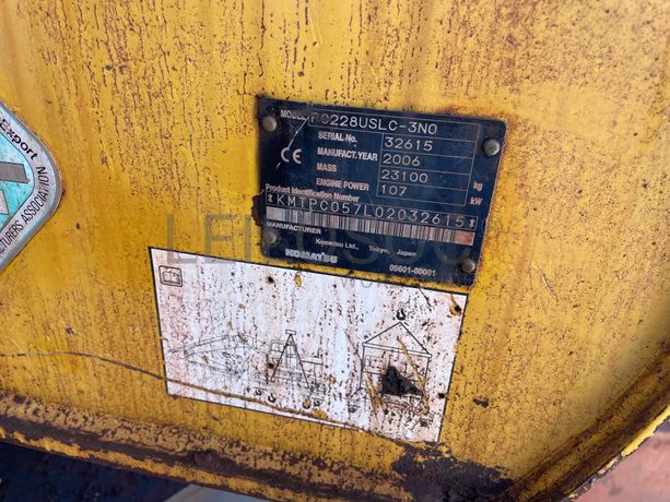 Giratória Komatsu PC 228