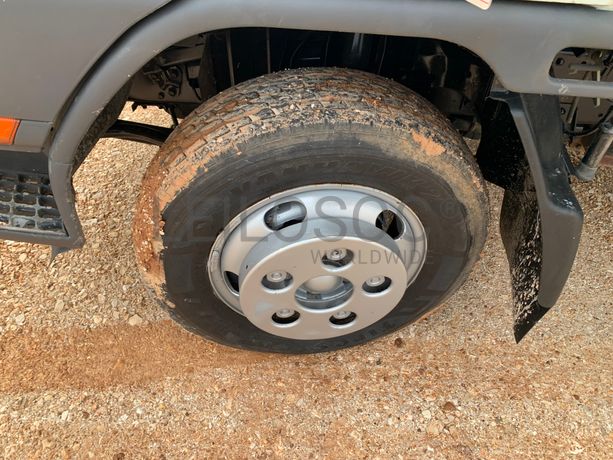 Mitsubishi Canter · Ano 2001