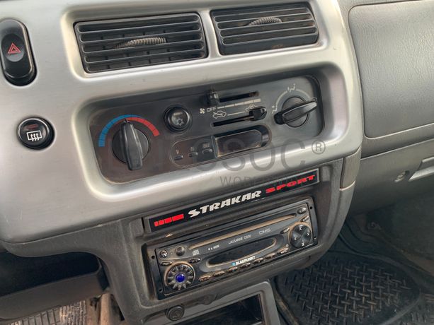 Mitsubishi L200 · Ano 2001