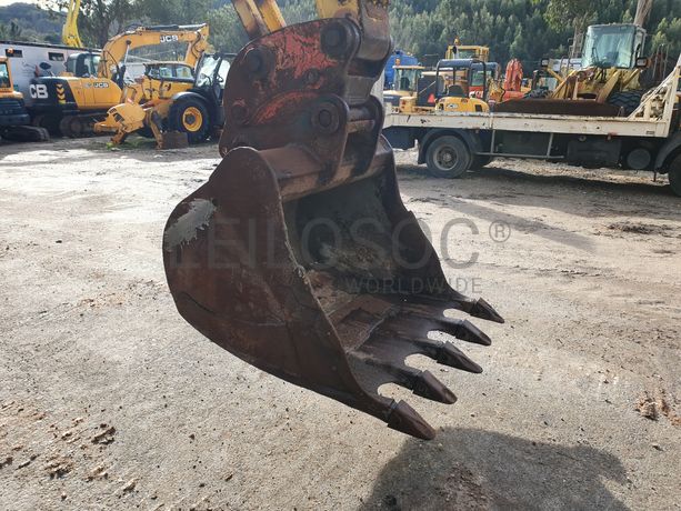 Giratória Komatsu PC160 LC