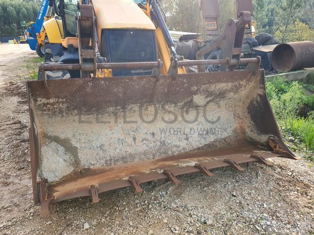 Retroescavadora JCB 3CX