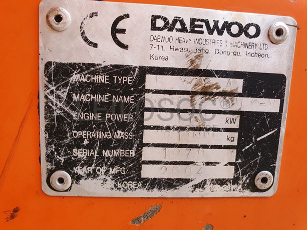 Giratória Daewoo Solar 225NLC-V