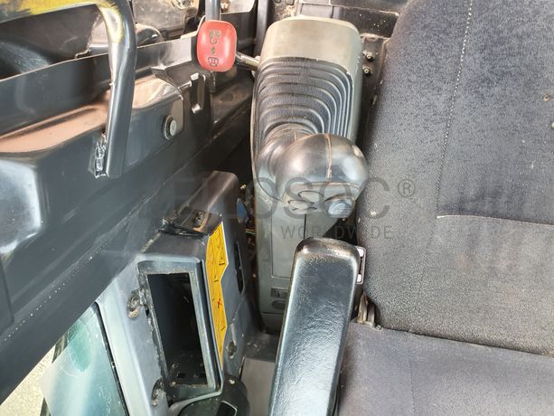 Giratória Komatsu PC88MR-8