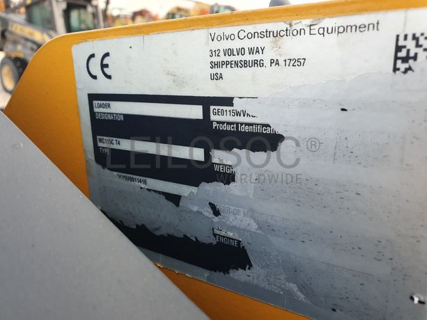 Mini Pá Carregadora Volvo MC 115C