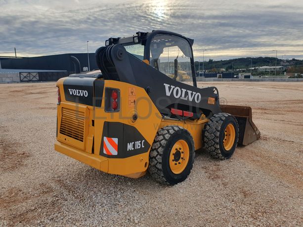 Mini Pá Carregadora Volvo MC 115C