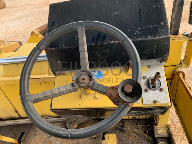 Espalhadora Asfalto Bitelli BB 630