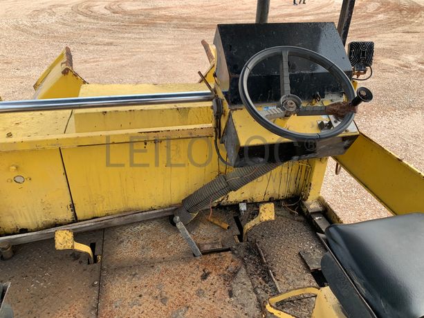 Espalhadora Asfalto Bitelli BB 630