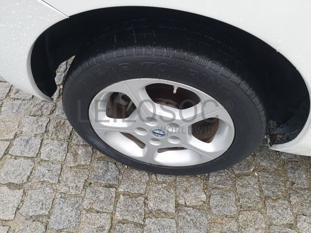 Nissan Leaf · Elétrico · Ano 2014