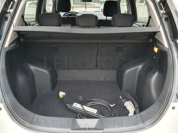 Nissan Leaf · Elétrico · Ano 2014