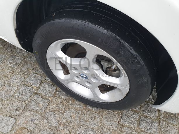 Nissan Leaf · Elétrico · Ano 2014