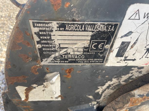 Mini Pá Carregadora New Holland LS180 B