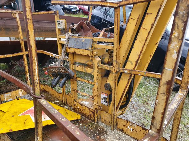 Plataforma Elevatória Haulotte H16TPX