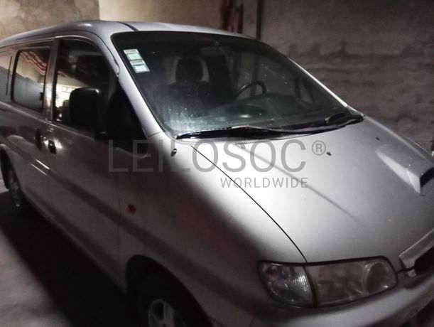 Hyundai H1 · Ano 2001