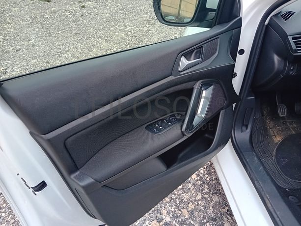 Peugeot 308 · Ano 2018