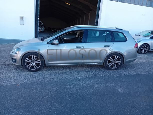 Volkswagen Golf TDI · Ano 2015