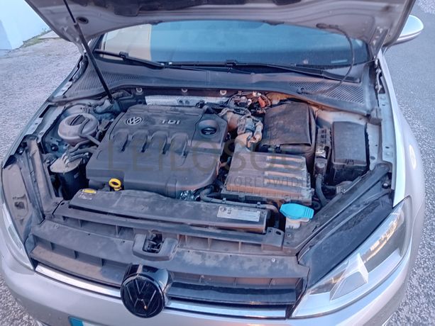 Volkswagen Golf TDI · Ano 2015