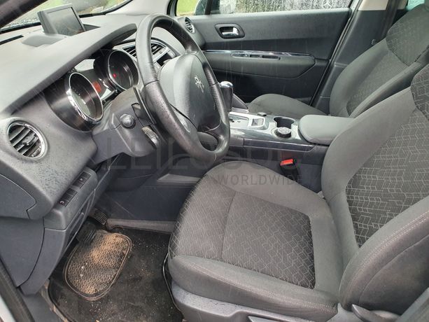 Peugeot 3008 · Ano 2015