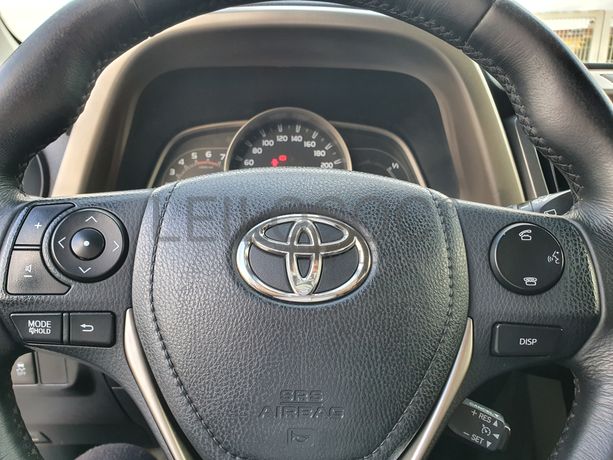 Toyota Rav4 · Ano 2015