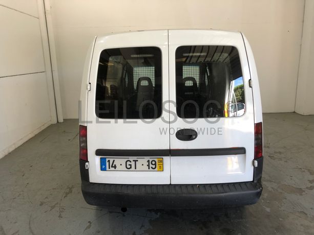 Opel Combo 1.7 CDTI · Ano 2008