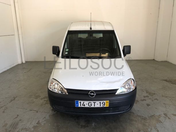 Opel Combo 1.7 CDTI · Ano 2008