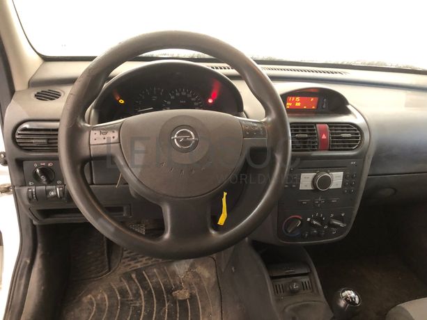 Opel Combo 1.7 CDTI · Ano 2008