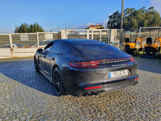 Porsche Panamera Turbo S · Ano 2018