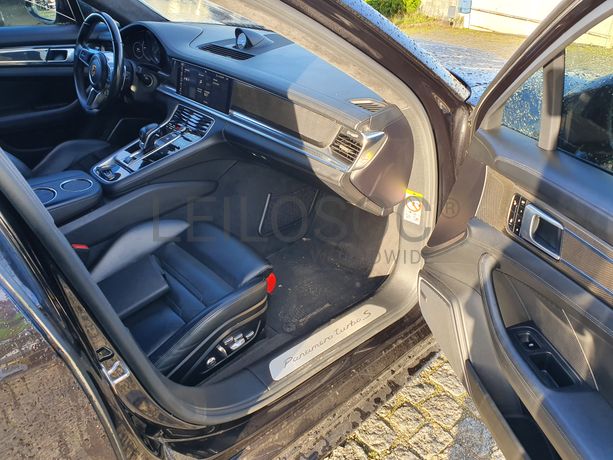 Porsche Panamera Turbo S · Ano 2018