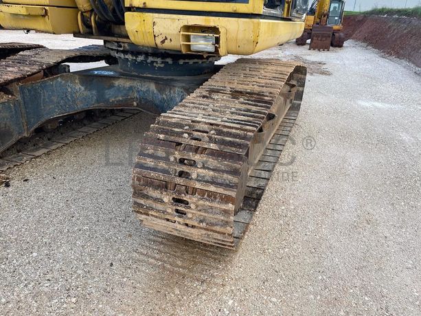 Giratória Komatsu PC 210