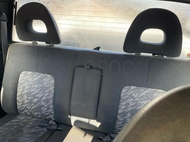 Mitsubishi L200 2.5 TD · Ano 2001