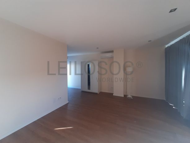 Proporção de 1/2 de Moradia V4 · Valongo