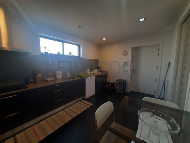 Proporção de 1/2 de Moradia V4 · Valongo