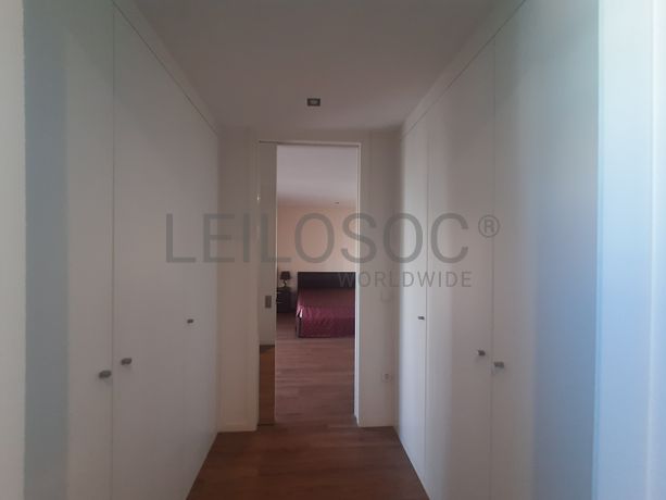 Proporção de 1/2 de Moradia V4 · Valongo