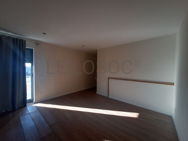 Proporção de 1/2 de Moradia V4 · Valongo