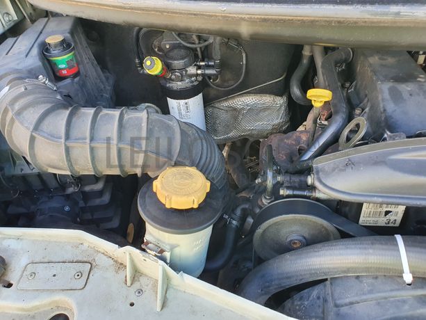 Ford Transit · Ano 2003 90-83-VJ